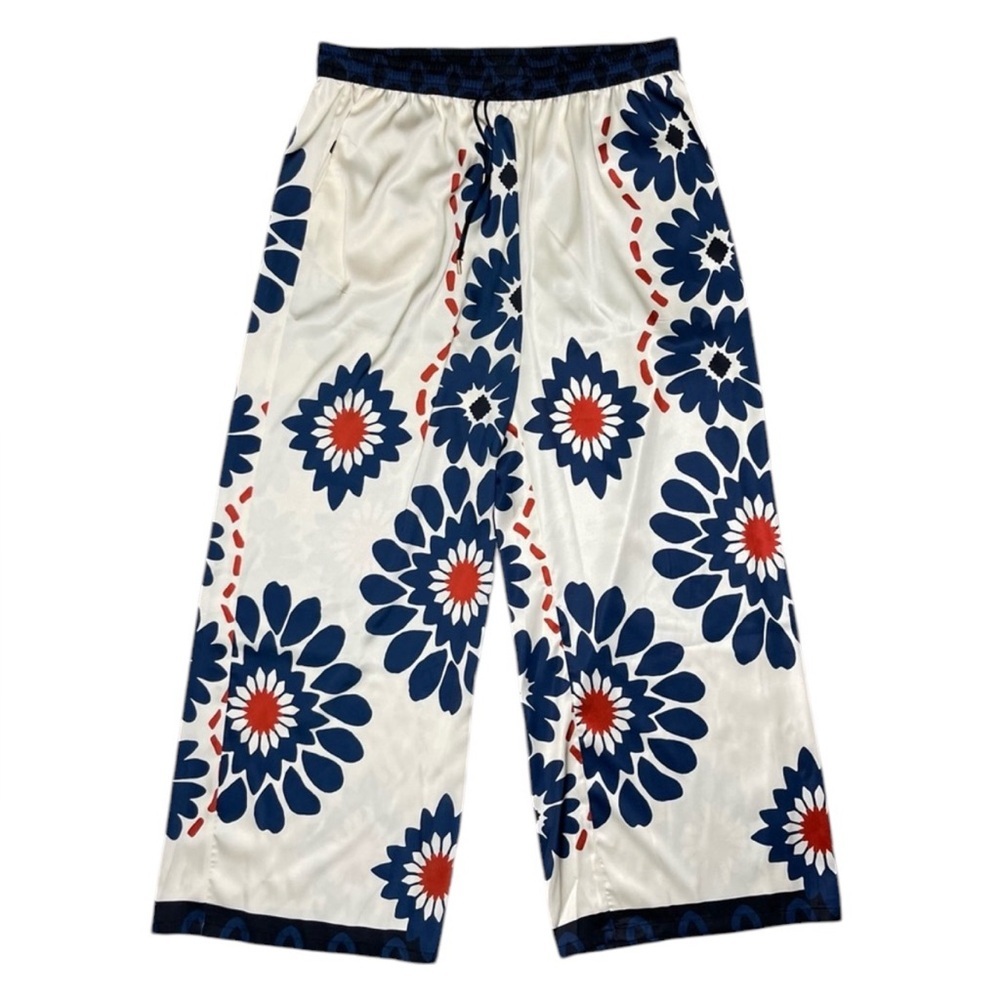 NWOT Skies Are Blue lounge pants